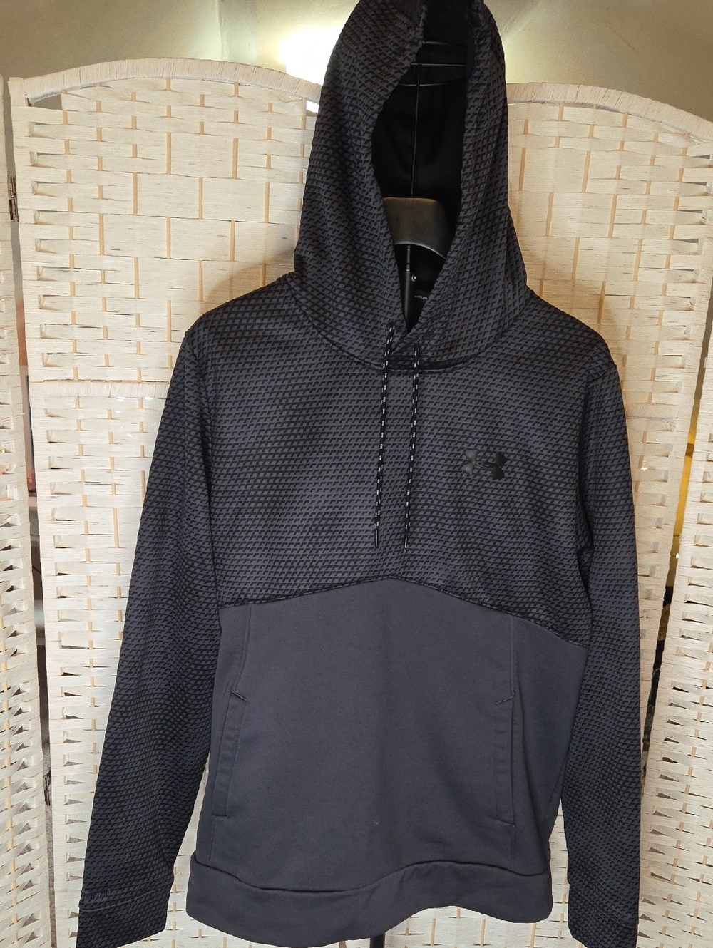 Under Armour ColdGear Men's Large Black & Grey Pullover Performance Hoodie